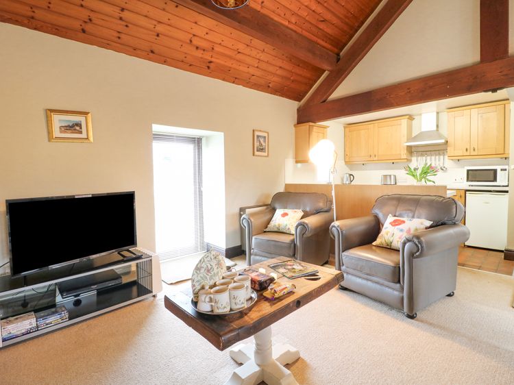 Dove Cottage, listing photograph 8