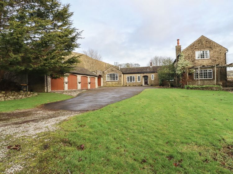 Annex, listing photograph 8