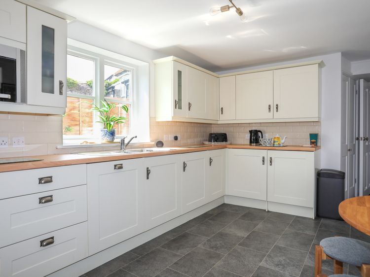 1 Tyn Y Gongl Cottage, listing photograph 12