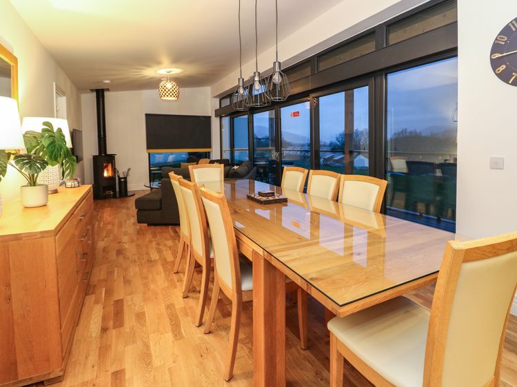 2 Strathtay Lodges, listing photograph 6