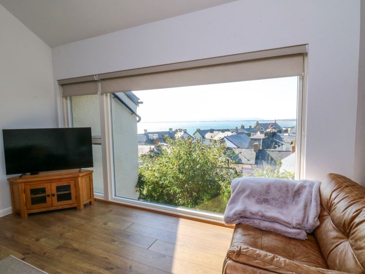 1 Gibraltar Terrace, listing photograph 4