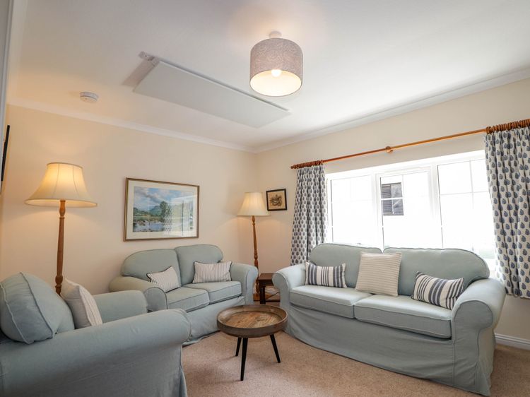 North Cottage, listing photograph 8