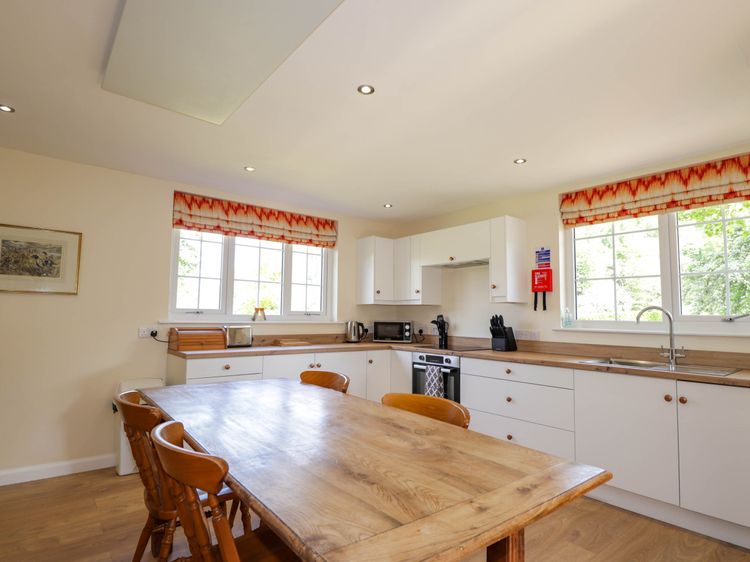 North Cottage, listing photograph 12