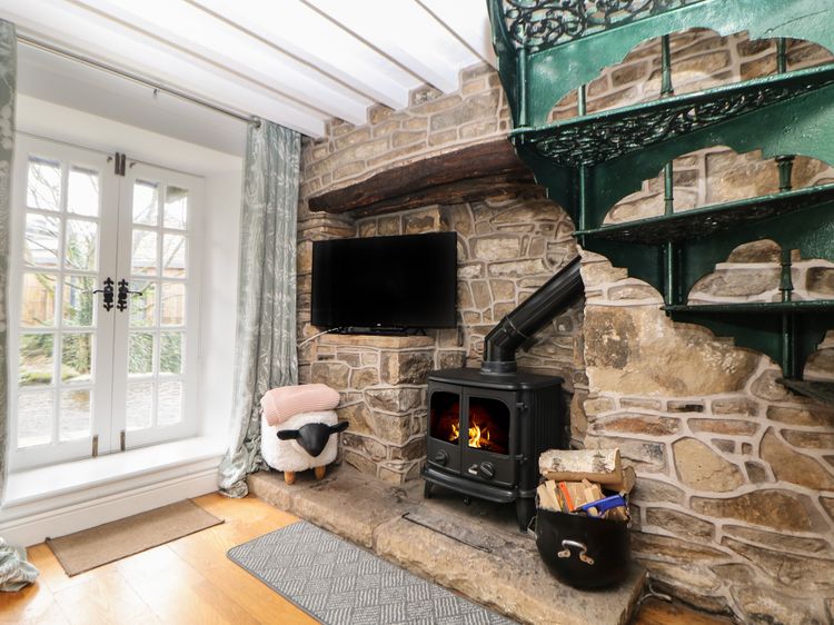 Bear Pit Cottage, listing photograph 8