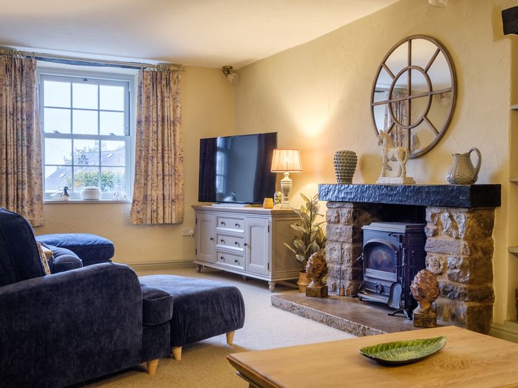 Sunny Brae, listing photograph 3
