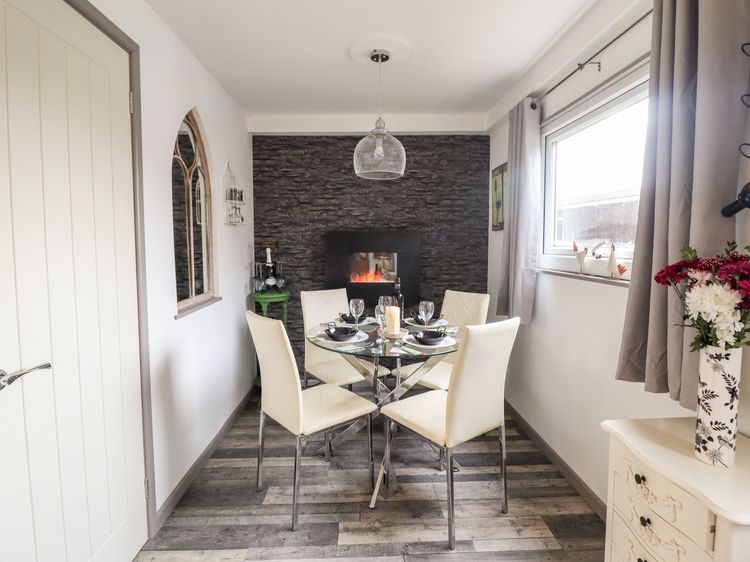 Chalet Forte, listing photograph 9