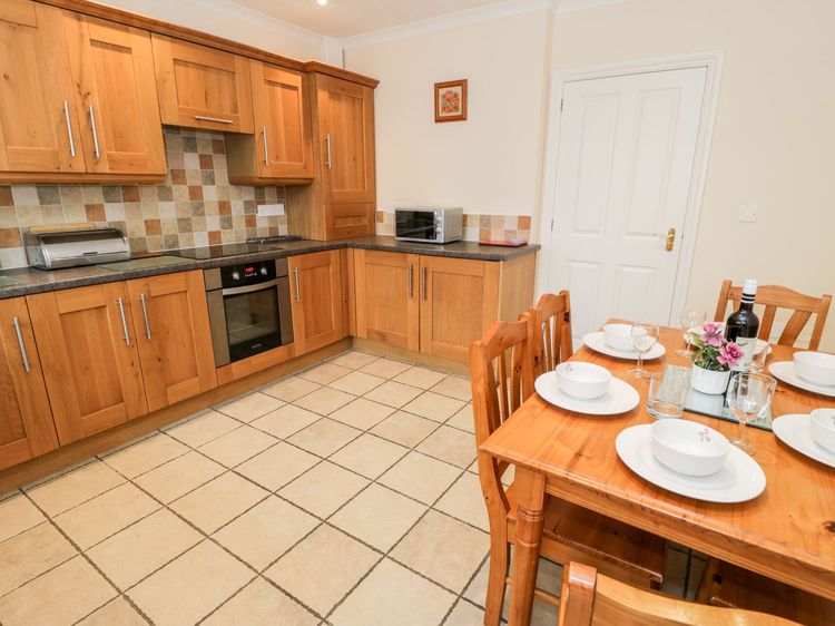 Tremyfron, listing photograph 7