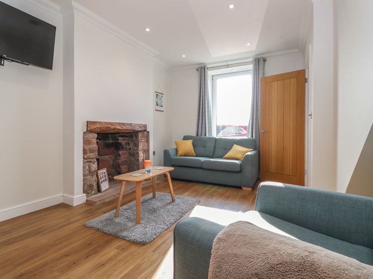 2 South Street, listing photograph 7