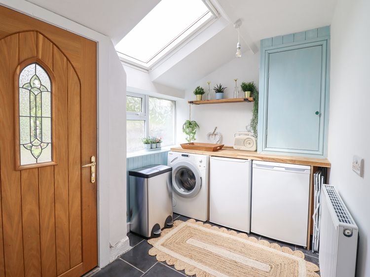 Ivy Cottage, listing photograph 11