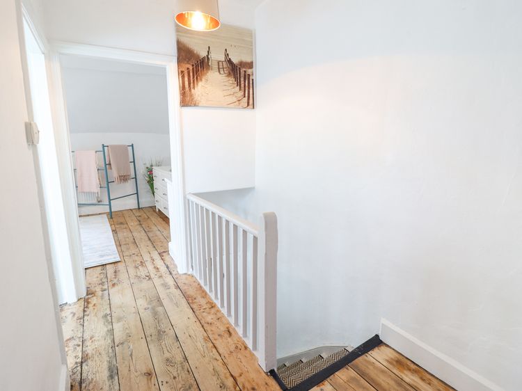 Ivy Cottage, listing photograph 12