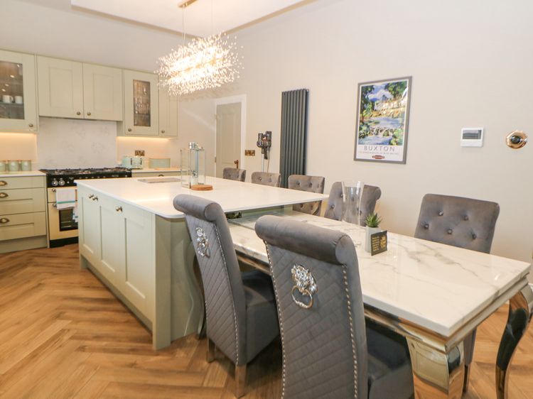 Cavendish Suite, listing photograph 8