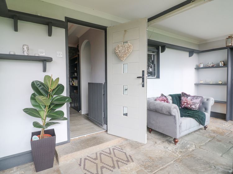 The Lodge at Wildersley Farm, listing photograph 4