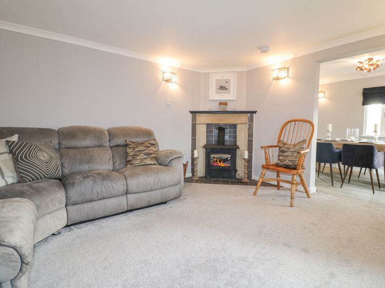 The Lodge at Wildersley Farm, listing photograph 6