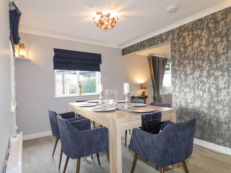 The Lodge at Wildersley Farm, listing photograph 11