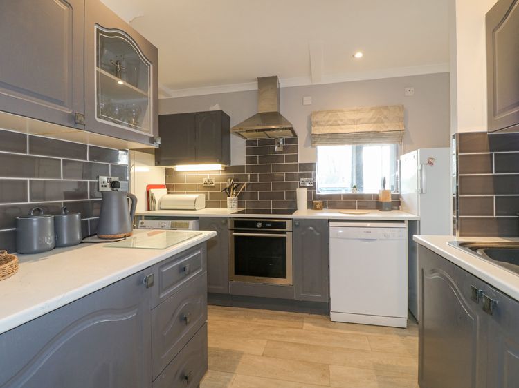 The Lodge at Wildersley Farm, listing photograph 12