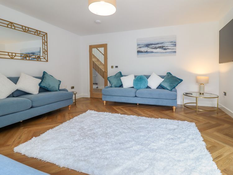 Blackrock Gem, listing photograph 7