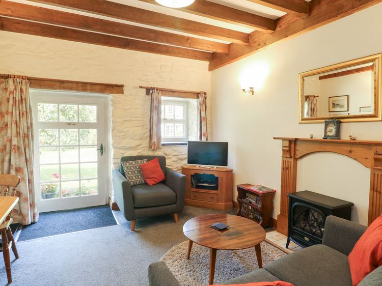 Royal Oak Farm Cottage, listing photograph 4