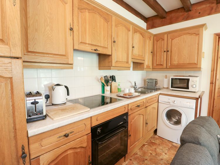 Royal Oak Farm Cottage, listing photograph 6