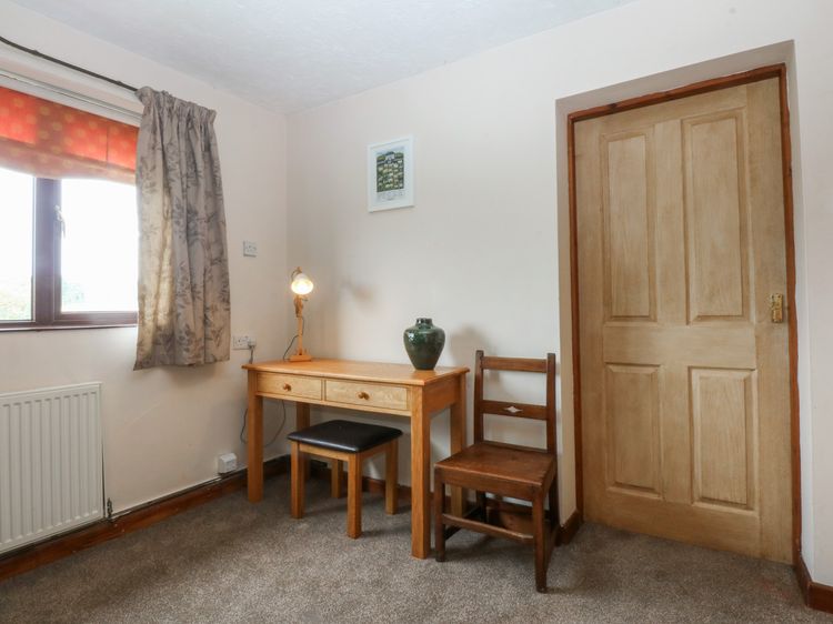 Tir Mawr, listing photograph 9