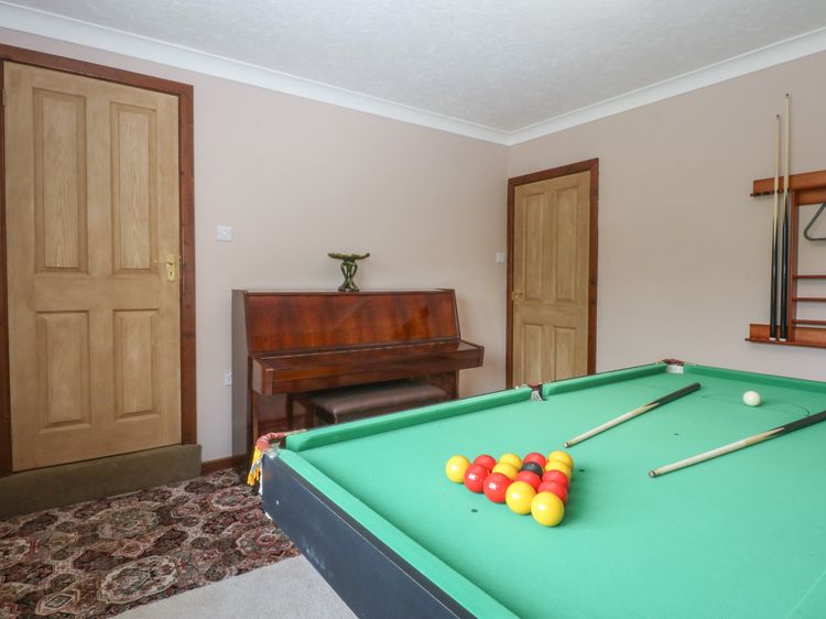 Tir Mawr, listing photograph 12