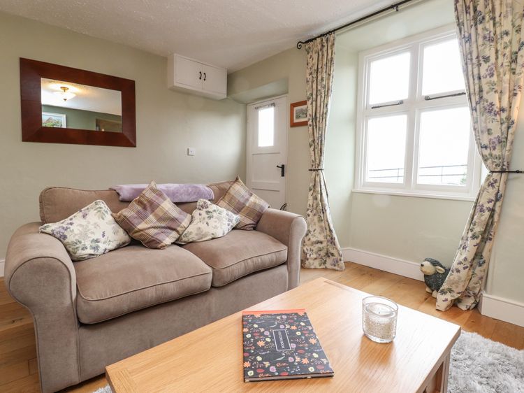 Lavender Cottage, listing photograph 7