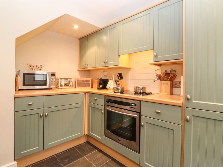 Lavender Cottage, listing photograph 12