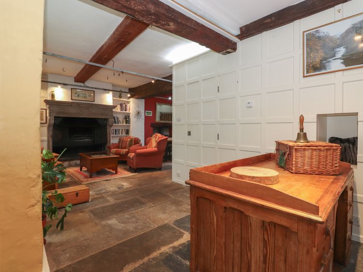 Beckside Hall, listing photograph 12