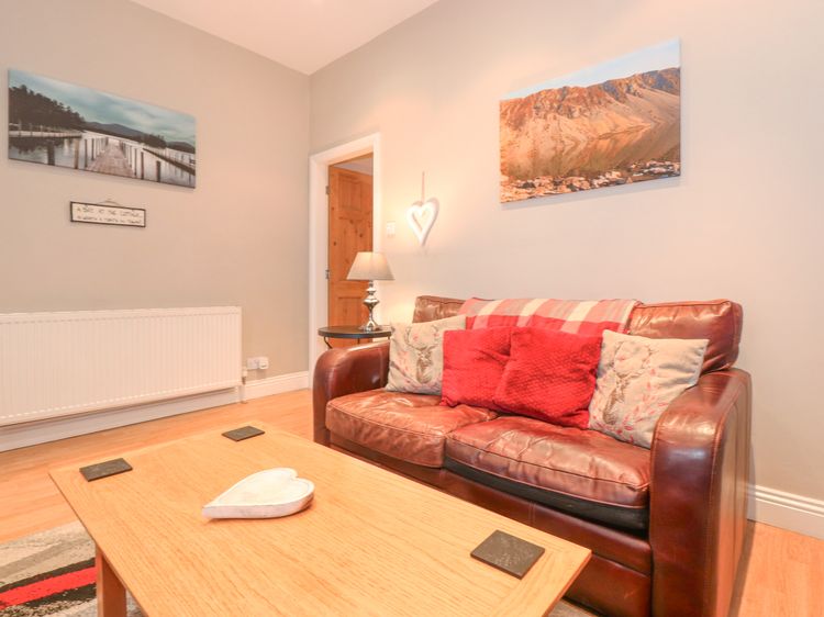 Myrtle Cottage, listing photograph 4