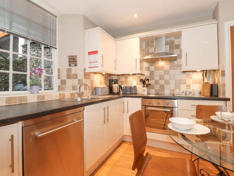 Myrtle Cottage, listing photograph 10