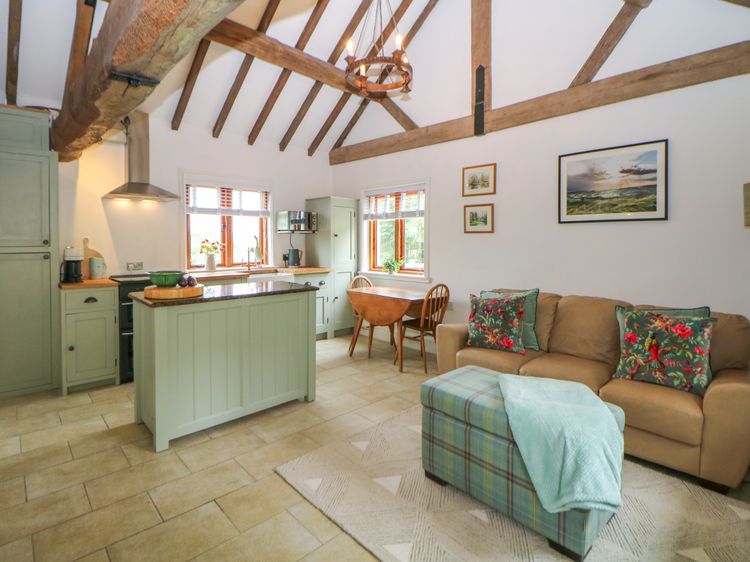 Bay Tree Cottage, listing photograph 2