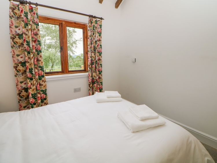 Bay Tree Cottage, listing photograph 11