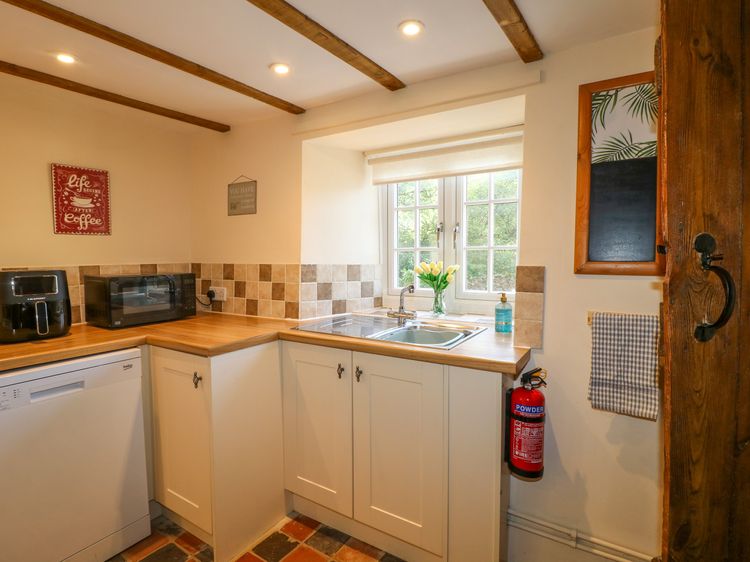 Rock Cottage, listing photograph 9