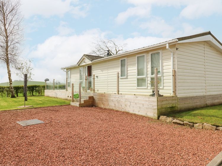 Plot 32, listing photograph 3