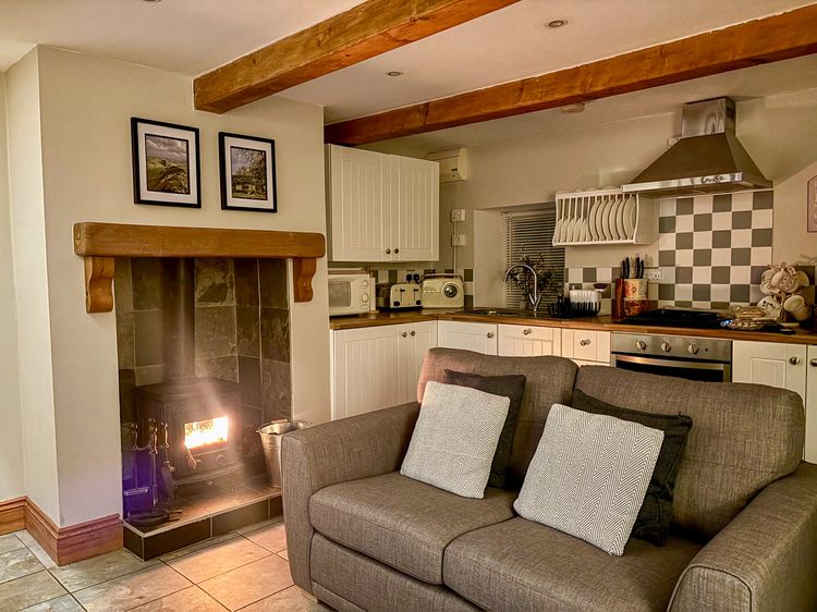 School House Cottage, listing photograph 4