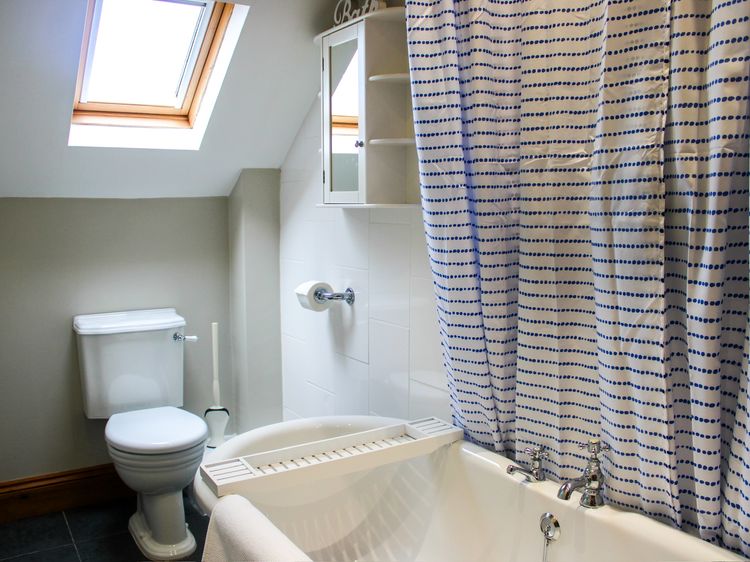School House Cottage, listing photograph 12