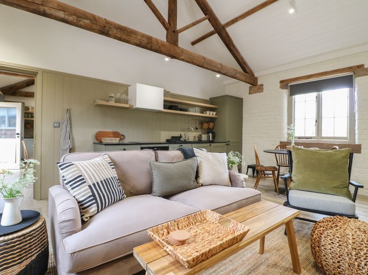 Beech Cottage - Fold Yards, listing photograph 3