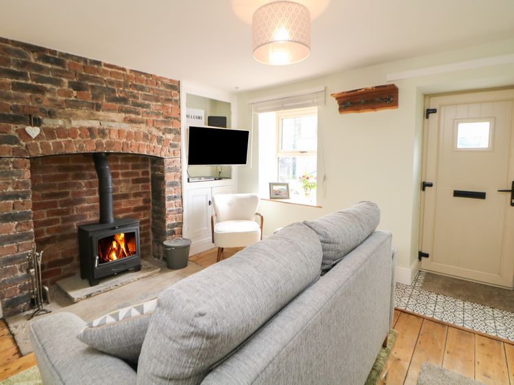 The Cottage Bradwell, listing photograph 4