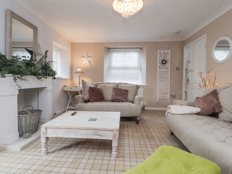 Chapel Croft, listing photograph 4