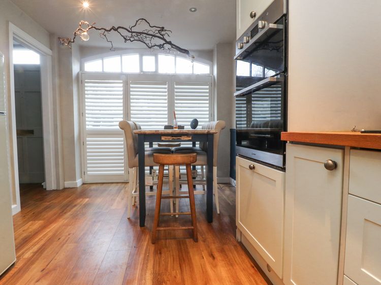 Chapel Croft, listing photograph 12