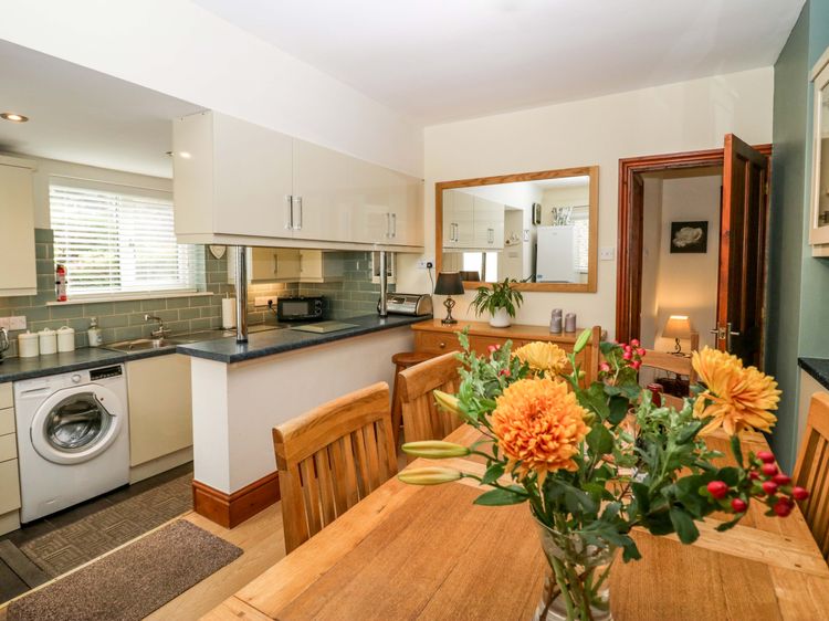 Lyndhurst, listing photograph 8