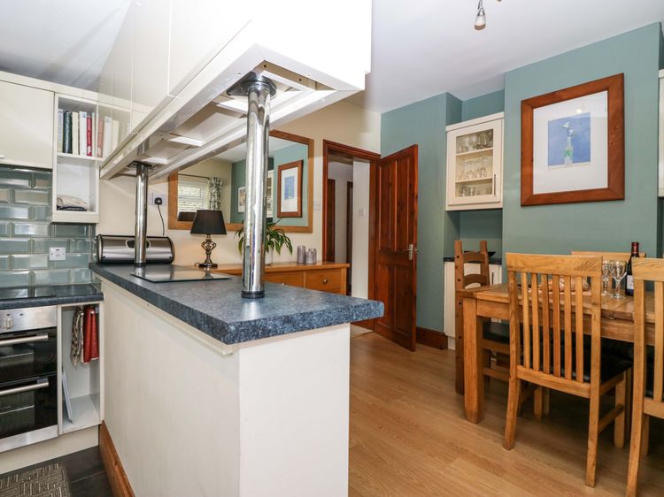 Lyndhurst, listing photograph 11