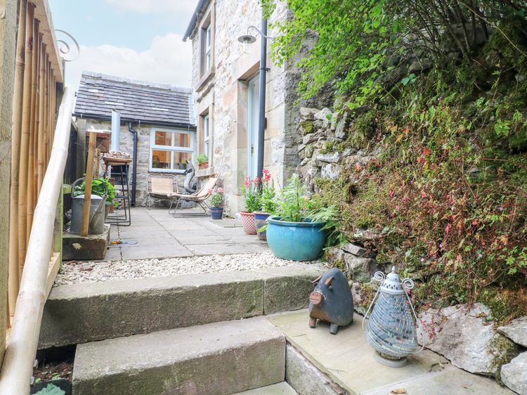 Rock Cottage, listing photograph 3