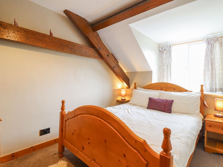Llys-y-Wennol, listing photograph 12