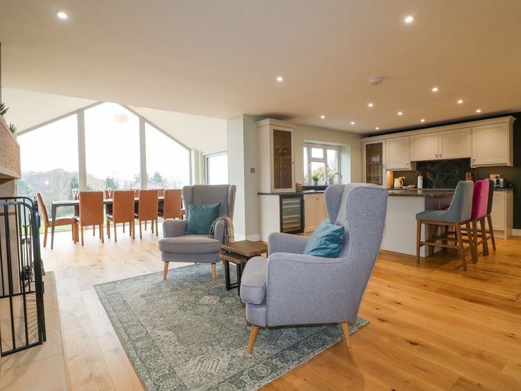 Barncroft, listing photograph 8