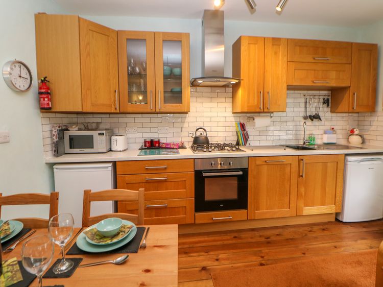 Lyndale Cottage, listing photograph 6