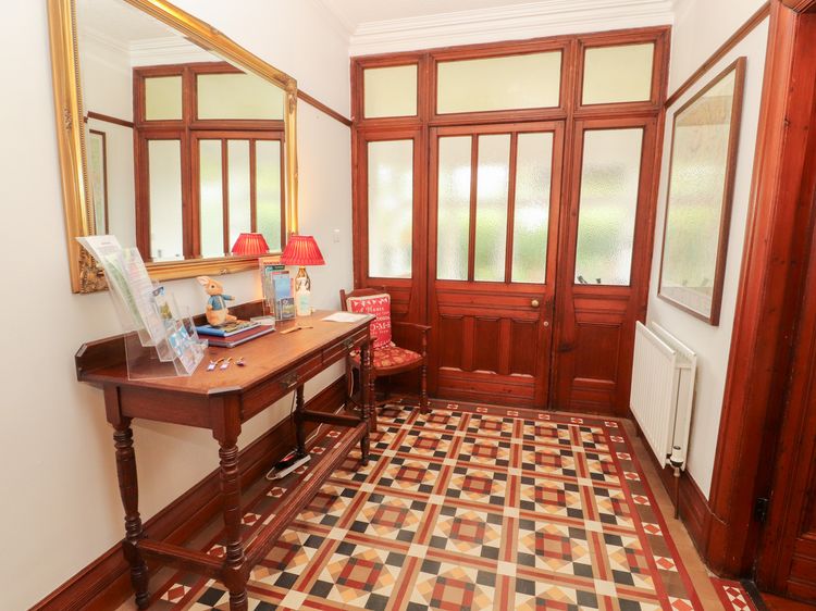 Bracken Howe, listing photograph 5