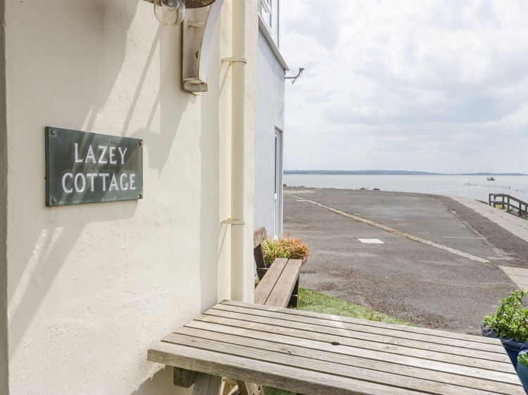 Lazey Cottage, listing photograph 10
