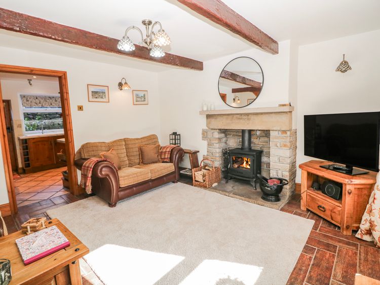 Brook Cottage, listing photograph 5