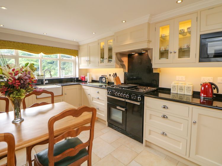 The Old Coach House, listing photograph 12