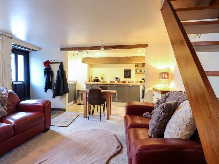Peak Cottage, listing photograph 5